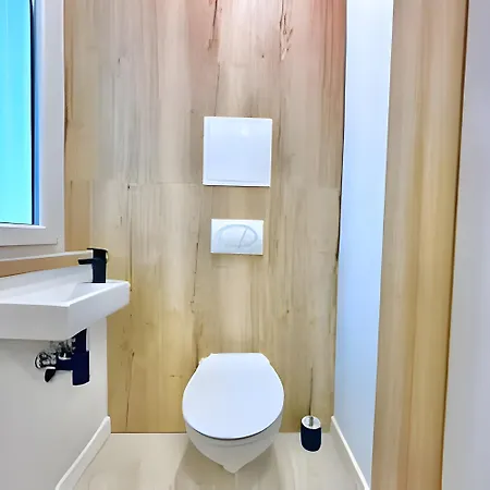 Modern Free Parking High Standard Cool Stylish Apartment *
